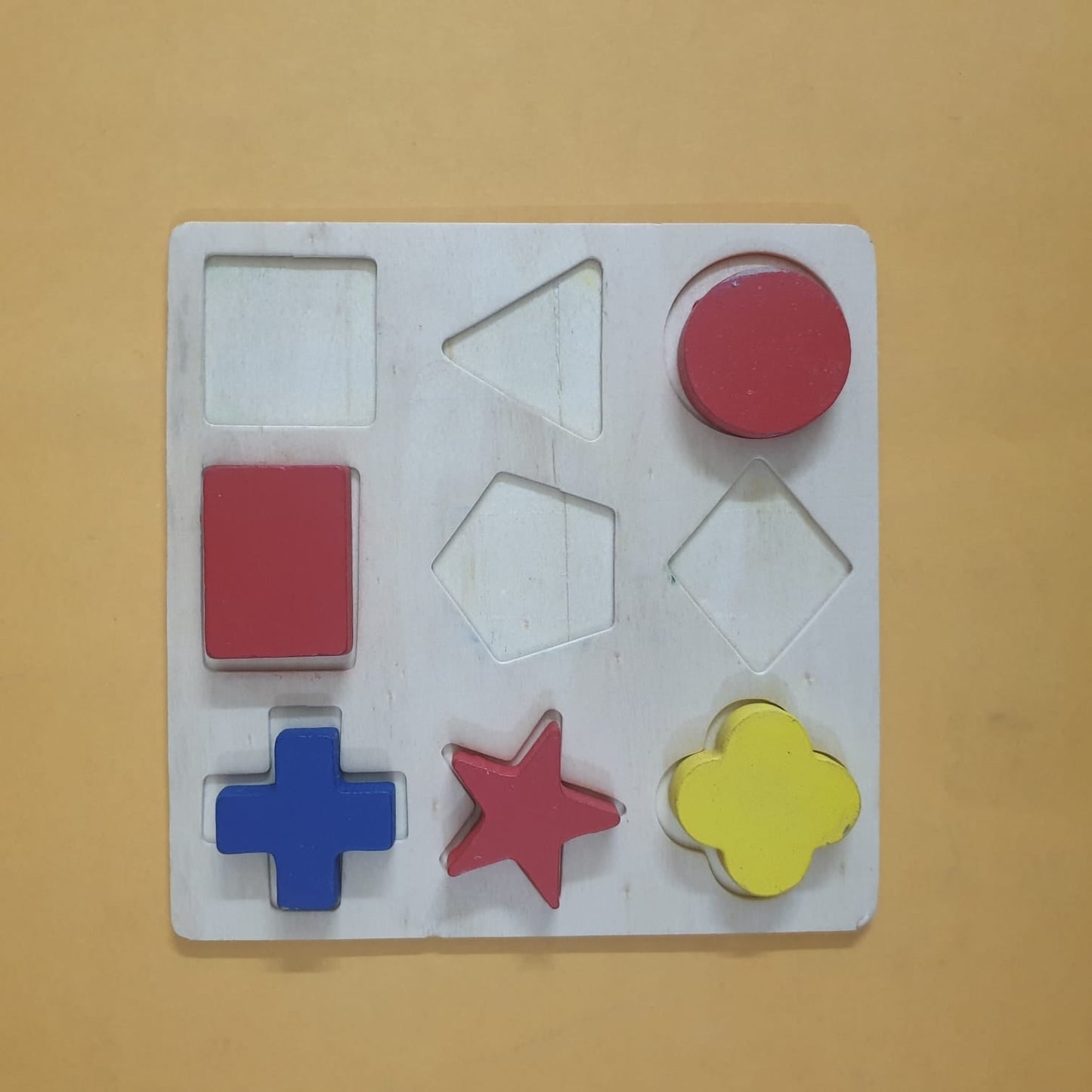(D&R) Geometric Shapes Board (Missing Piece)