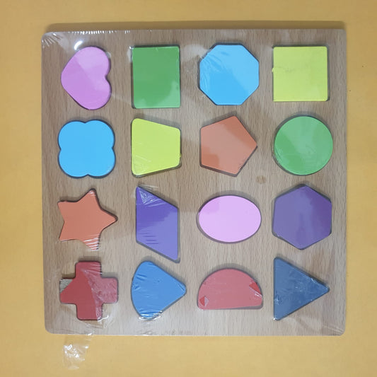 (D&R) Wooden 16 shapes Board (Minor Damage)